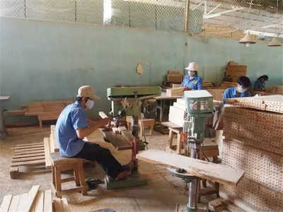 为何越南家具厂员工喜欢罢工?